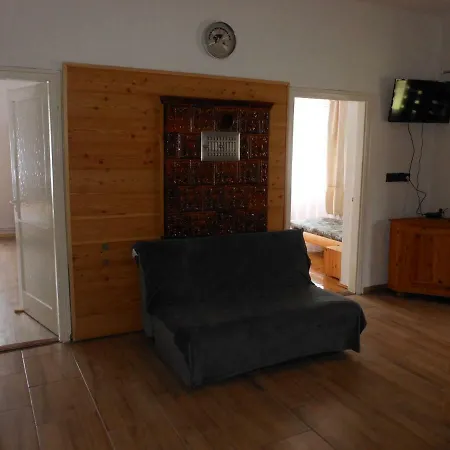Vilmos Apartman * バラトンレッレ